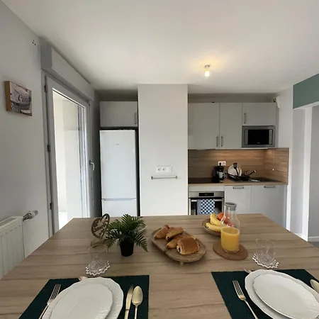 Appartement Cozy T2 Au Pied De La Gare Courcouronnes
