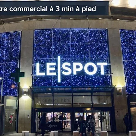 Cozy T2 Au Pied De La Gare アパート Courcouronnes